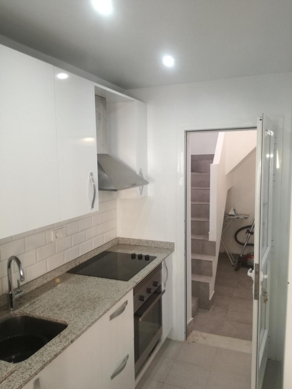 2 Bedroom Newly Renovated Bungalow Close To Bars & Restaurants Los Alcazares Exterior photo